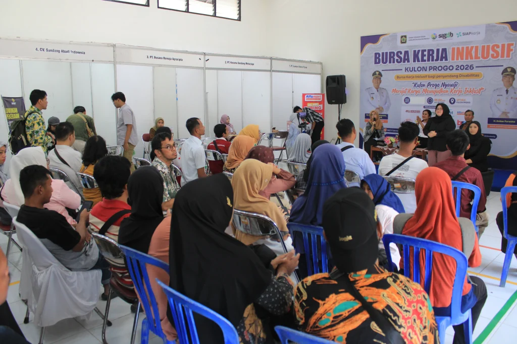 Talkshow Inklusif yang dei moderatori oleh Ninik Heca dengan Narasumber dari Difabel Zone Indonesia dan KoHi Indonesia